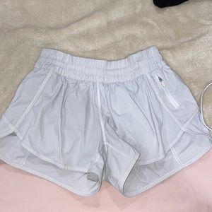 white lululemon shorts